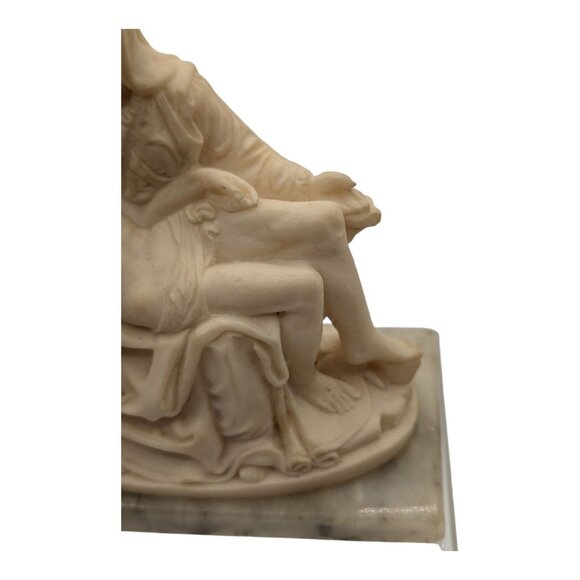 Vintage Pieta Mary & Jesus Resin Figurine With Marble Base Religious Sculpture - Picture 12 of 14